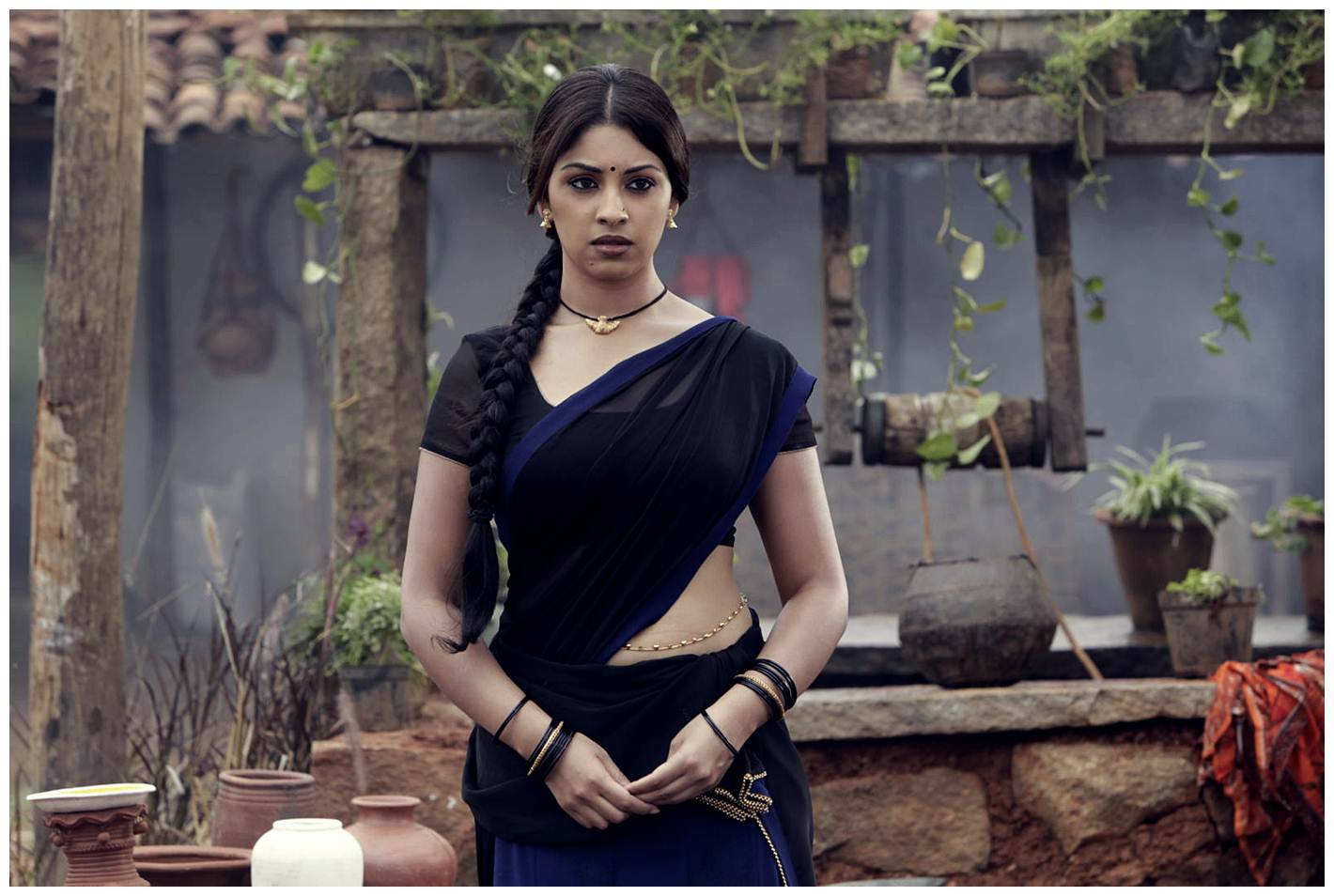 Richa Gangopadhyay in Osthi Movie Stills | Picture 433566