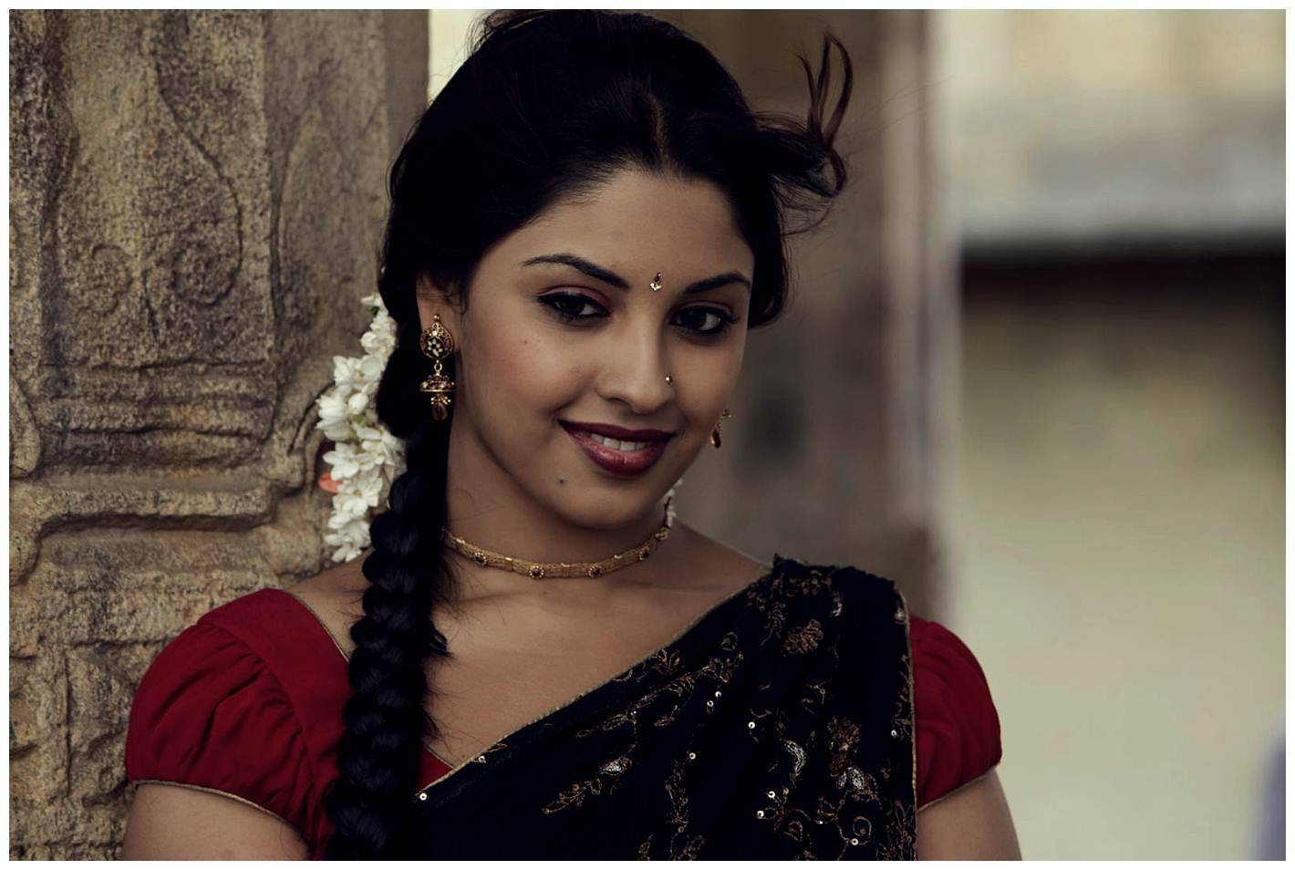 Richa Gangopadhyay in Osthi Movie Stills | Picture 433567