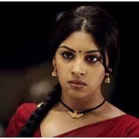 Richa Gangopadhyay in Osthi Movie Stills | Picture 433592