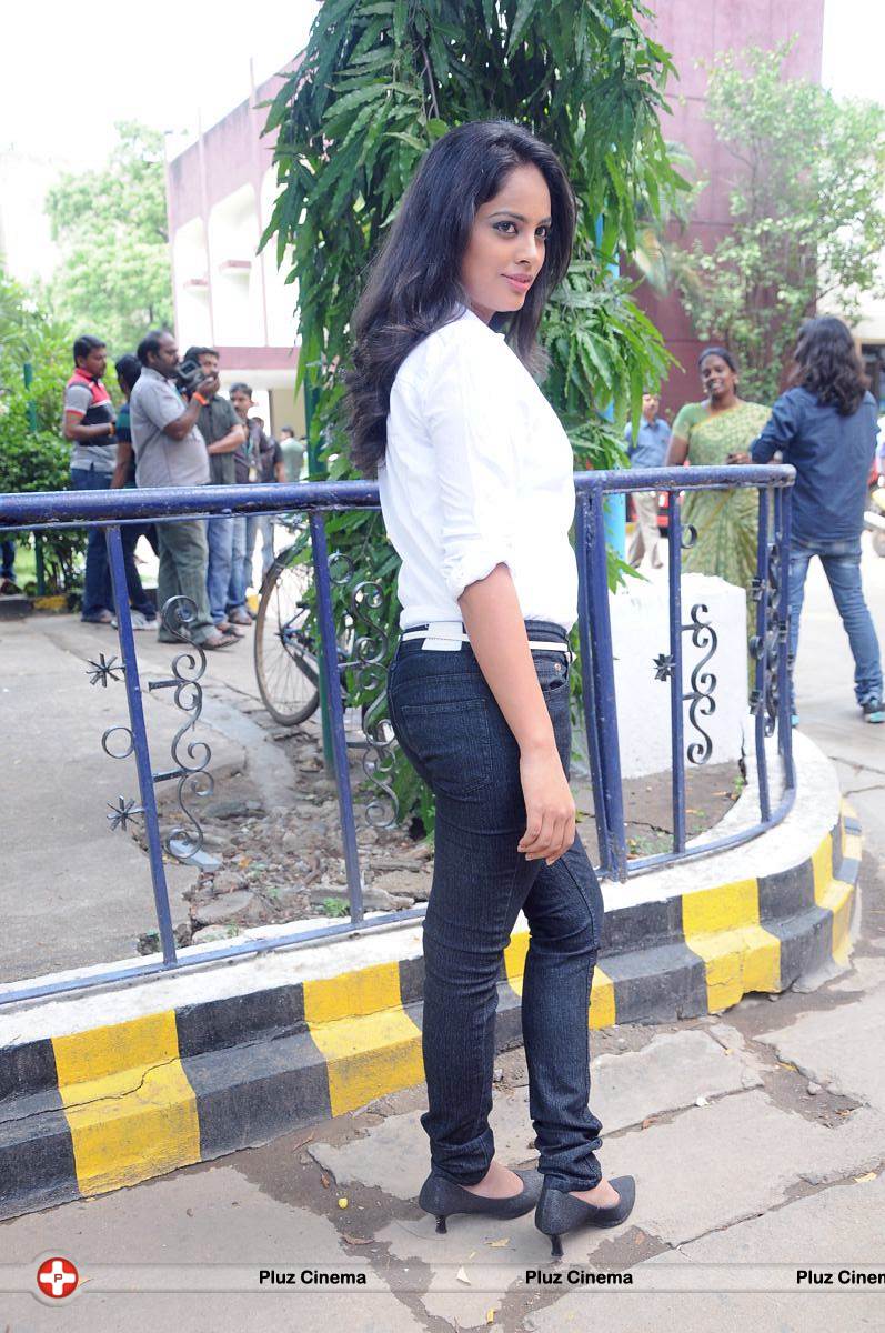 Nandita Swetha - Idharkuthane Aasaipattai Balakumara Movie Press Meet Stills | Picture 556757