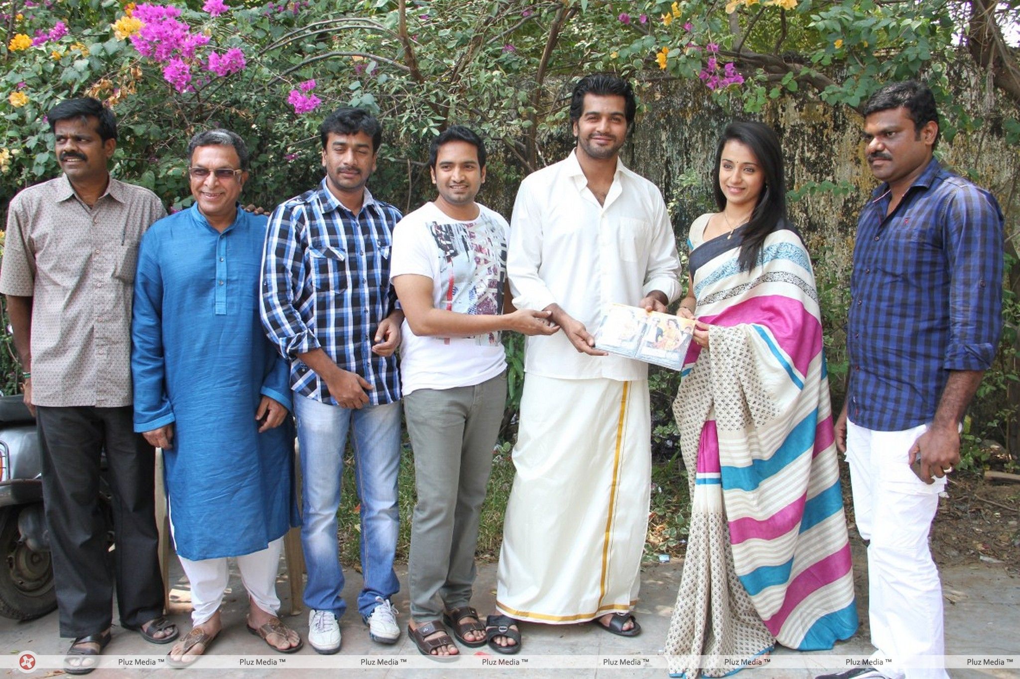 Onbathula Guru Movie Teaser Launch Photos | Picture 391234