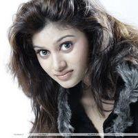 Actress Oviya Latest Hot  Stills | Picture 360721