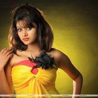 Actress Oviya Latest Hot  Stills | Picture 360728