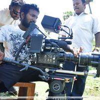 A. V. Vasanth Praises  Director Bala At Kalla Thuppaki Shooting Spot Stills | Picture 368019