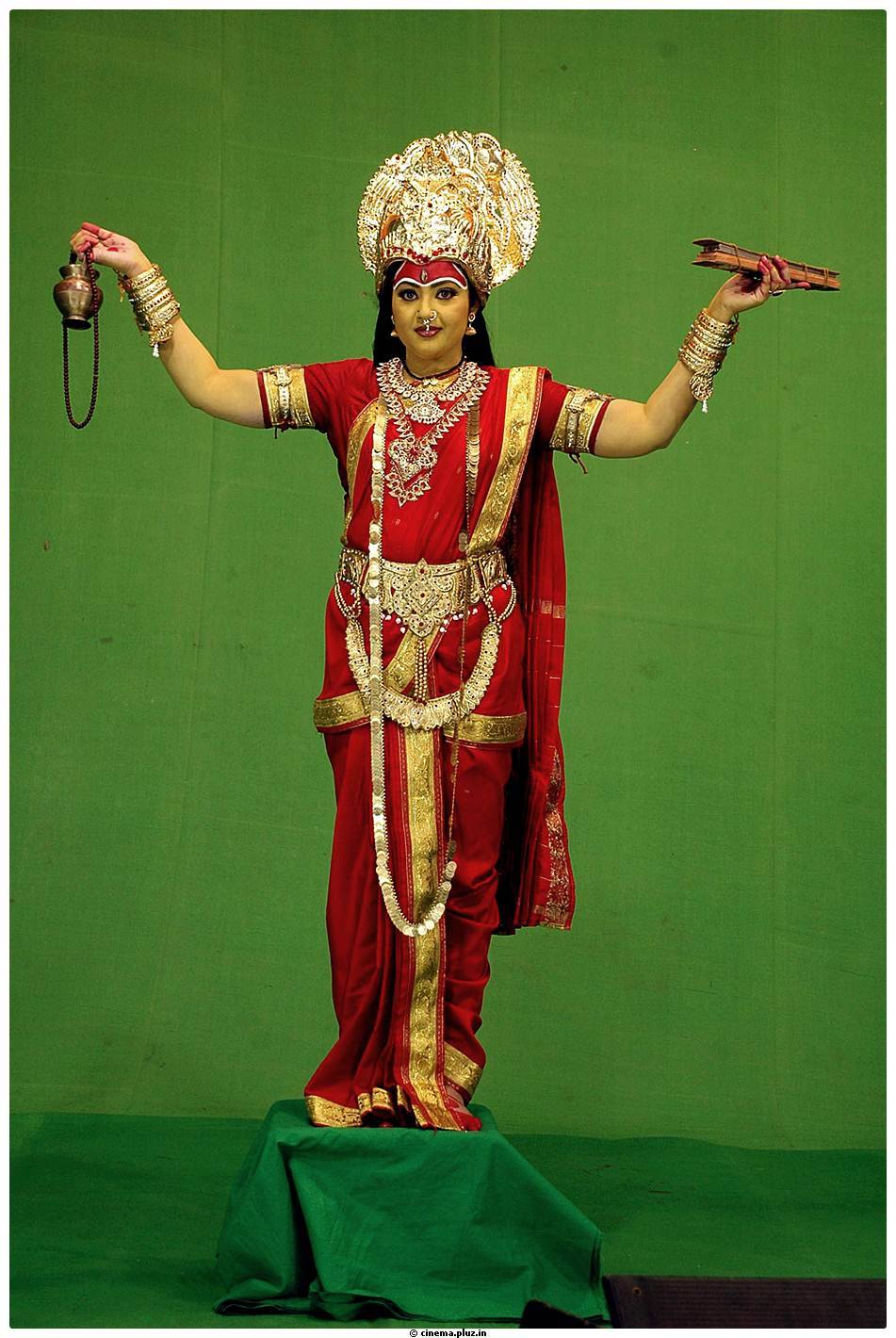 Meena Durairaj - Sri Kannika Parameswari Movie Stills | Picture 499348