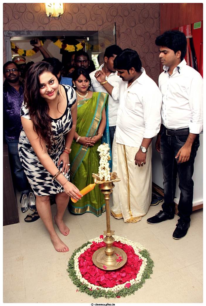 Namitha Launches Hotel Stills | Picture 506469