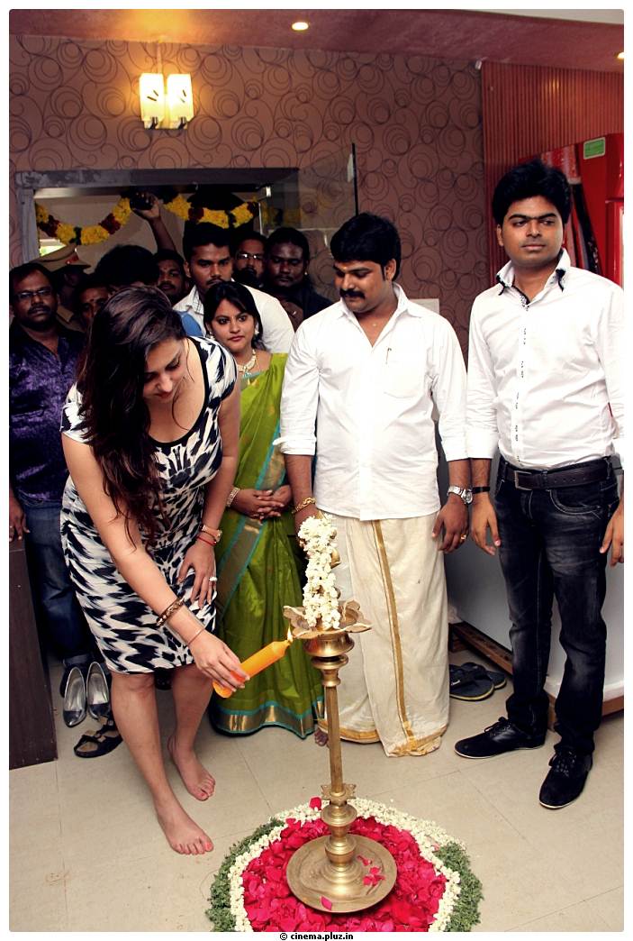 Namitha Launches Hotel Stills | Picture 506482