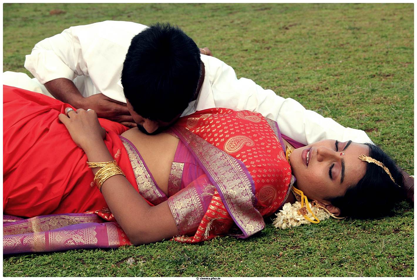 Bhuvanakkadu Movie Stills | Picture 511128