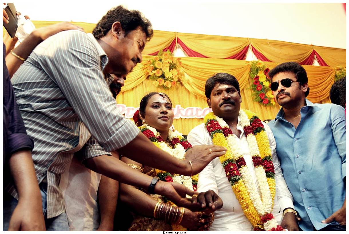 Director S. R. Prabhakaran Wedding Photos | Picture 511182