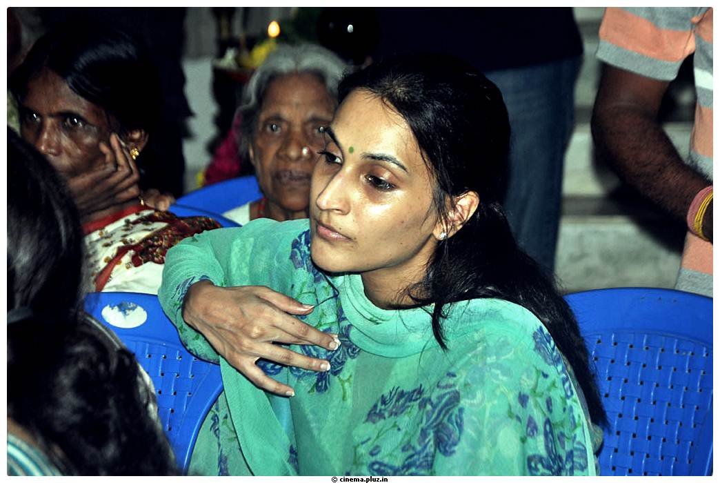 Aishwarya Dhanush - Actress Manjula Vijayakumar Passed Away Stills | Picture 518830