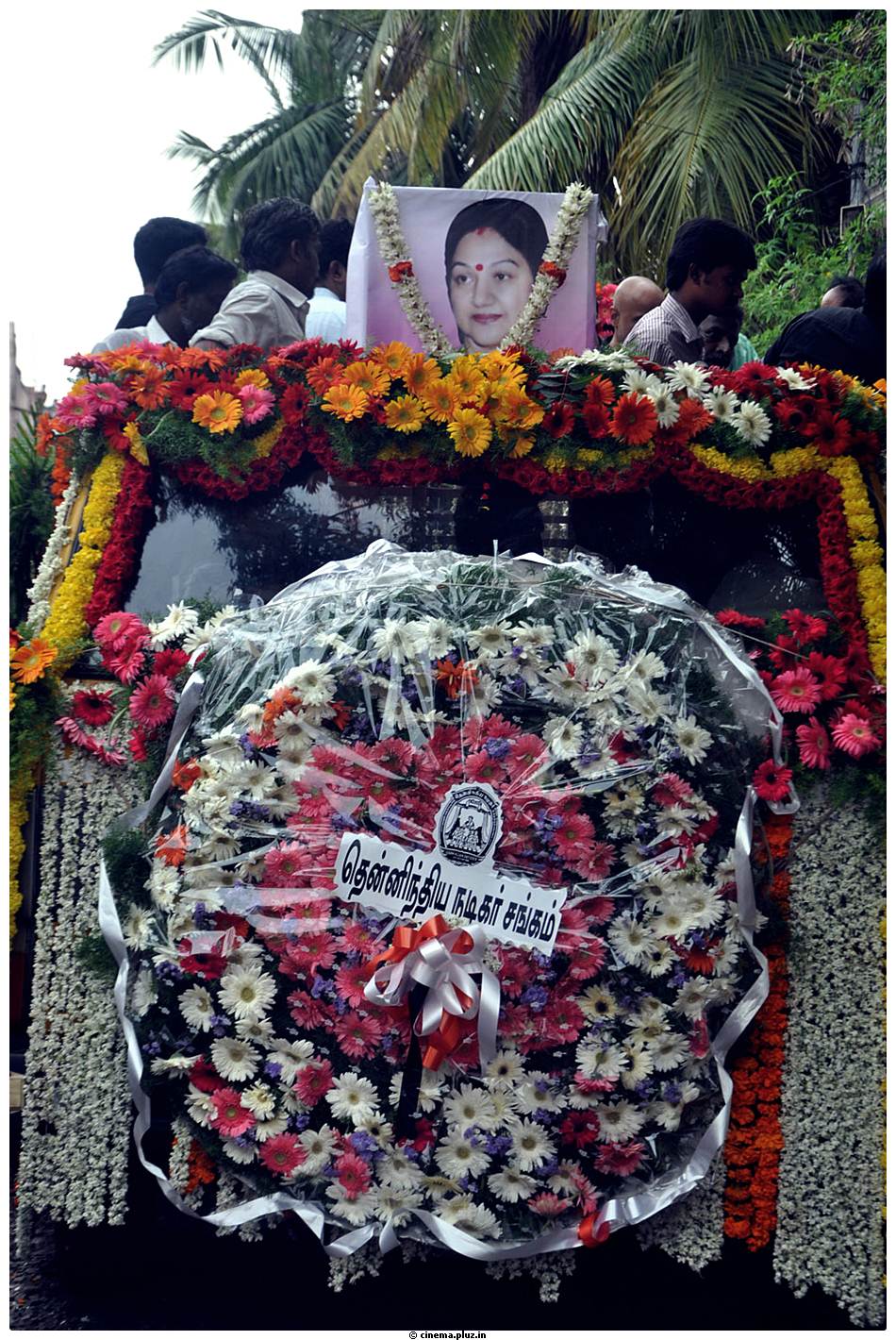 Celebrities Pay Last Respects to Manjula Vijayakumar Stills | Picture 519236