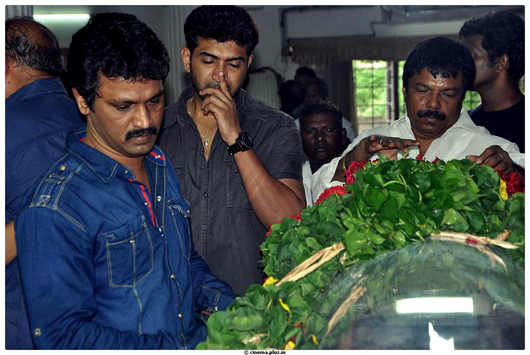 Celebrities Pay Last Respects to Manjula Vijayakumar Stills | Picture 519278