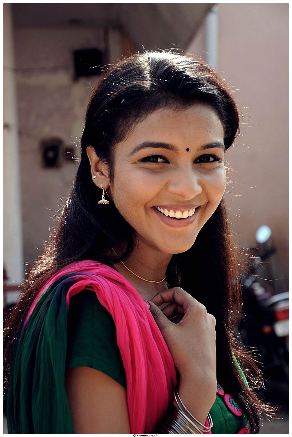 Actress Saranya Nag Stills | Picture 521262