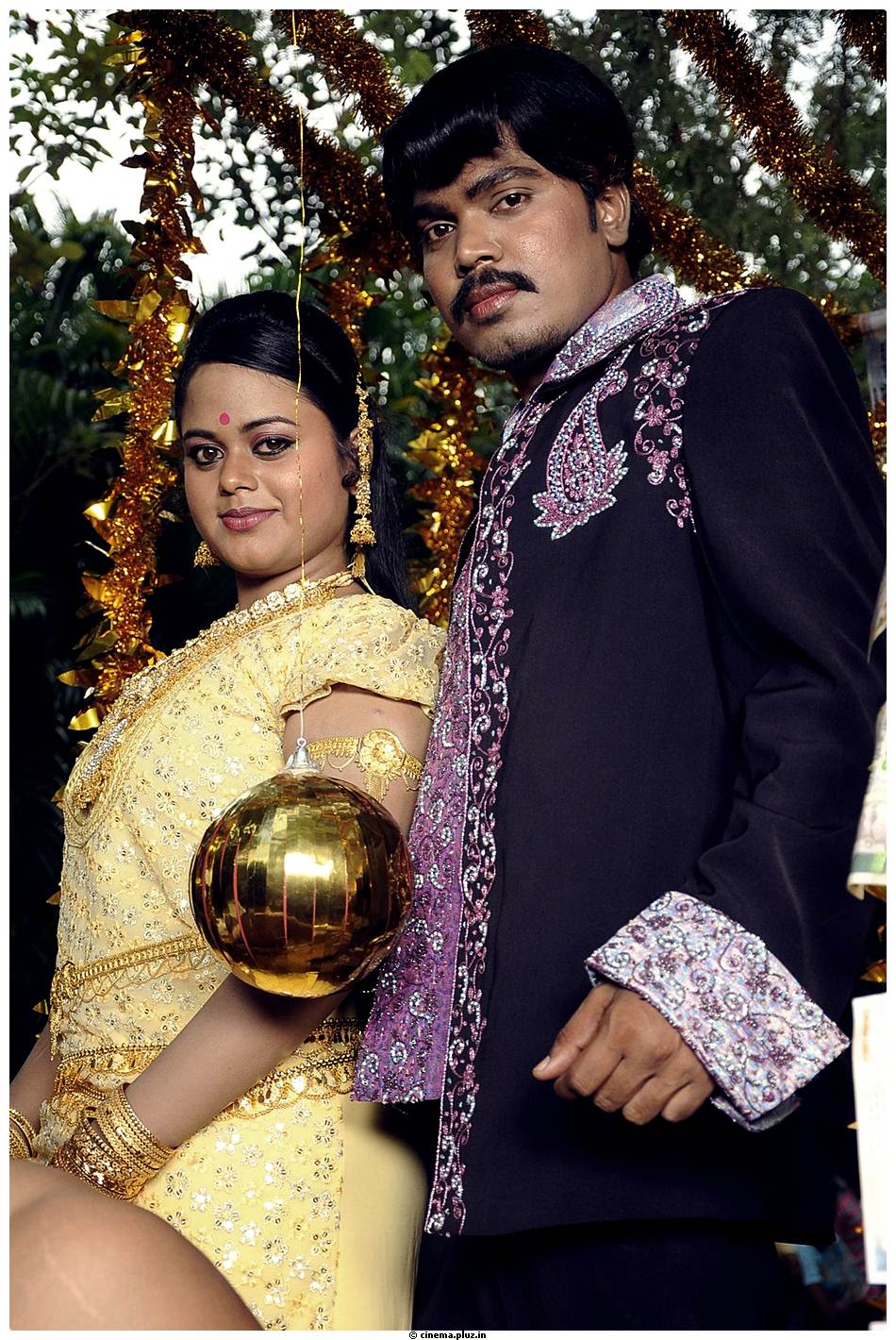 Muyal Movie Actor Prabusekilar & Actress Arathika Stills | Picture 521228