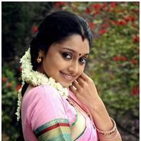 Sija Rose - Madhavanum Malarvizhiyum Movie Stills | Picture 475124