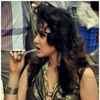 Priyanka Kothari - Padam Pesum Movie Shooting Spot Stills | Picture 476945