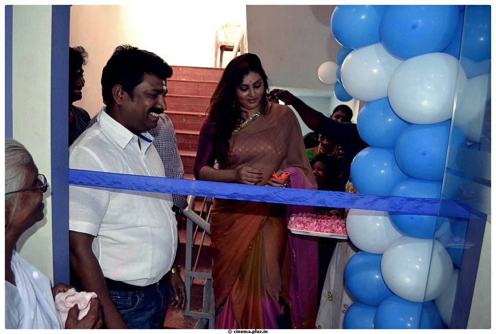 Namitha Launches Women's Fitness Centre Stills | Picture 486278