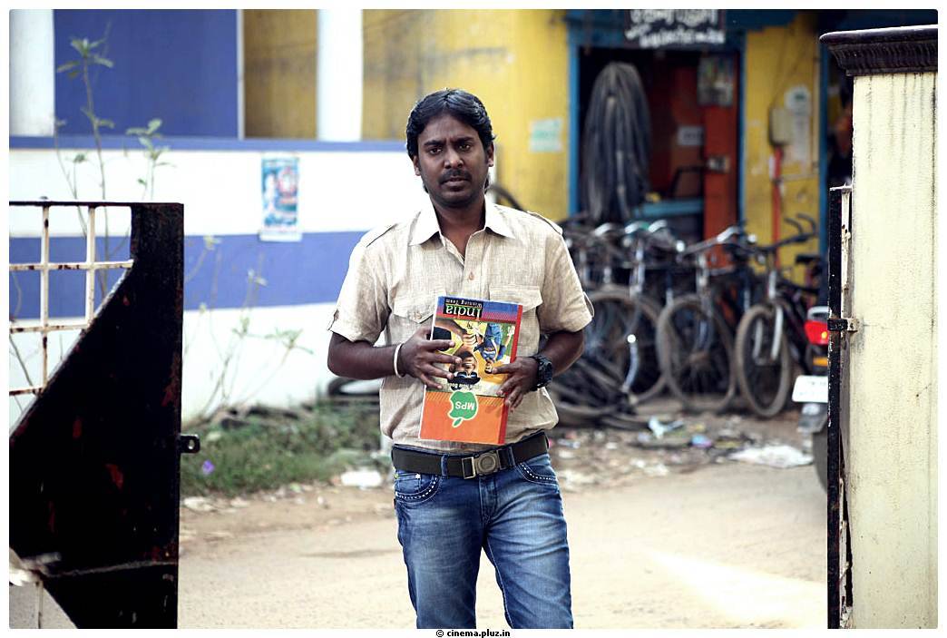 Vijay Vasanth - Theriyama Unnai Kadhalichitten Movie Stills | Picture 494629