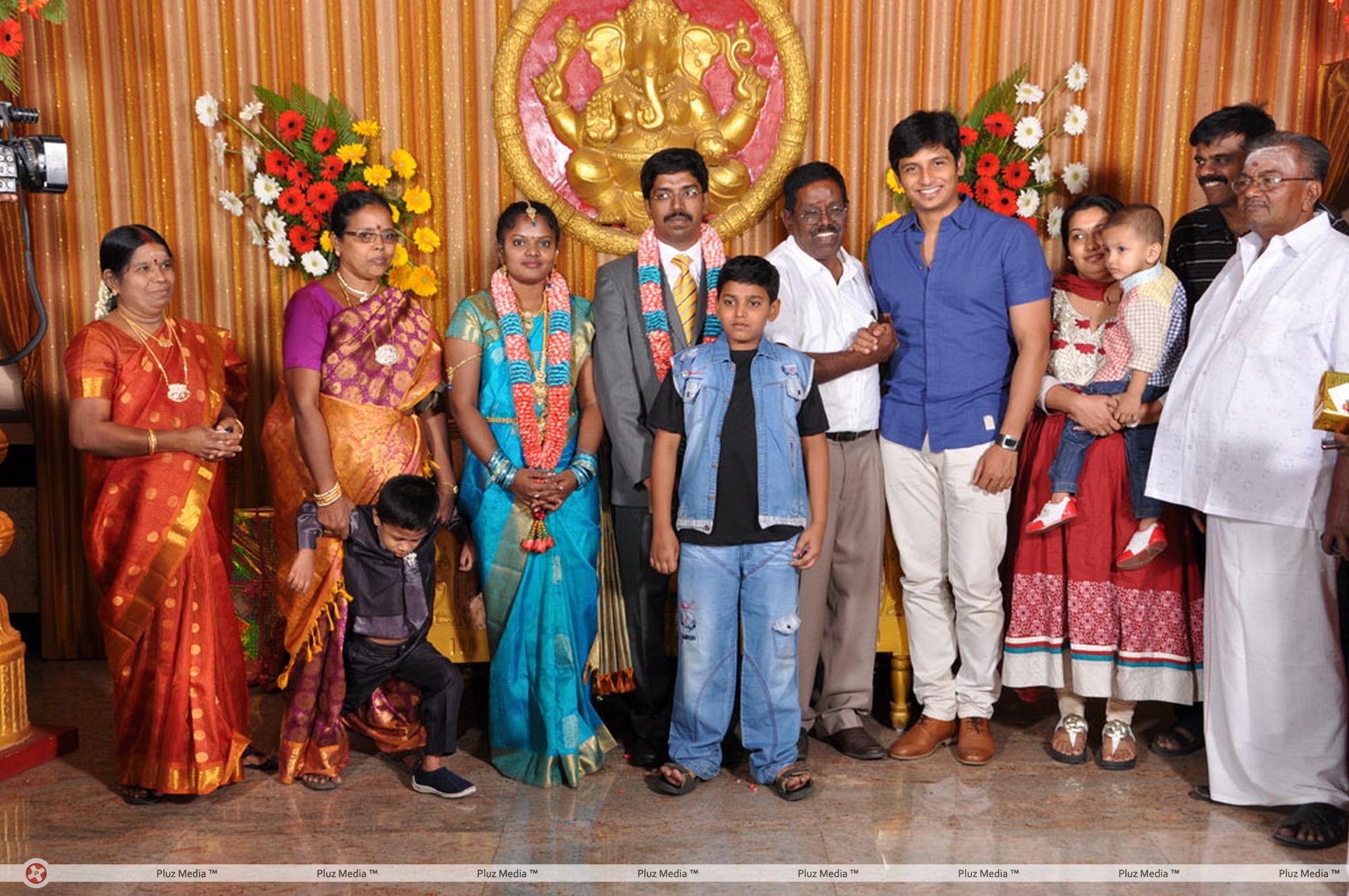 Jeeva (Actors) - Kumudam Chitramani Son Wedding Reception Photos | Picture 399788