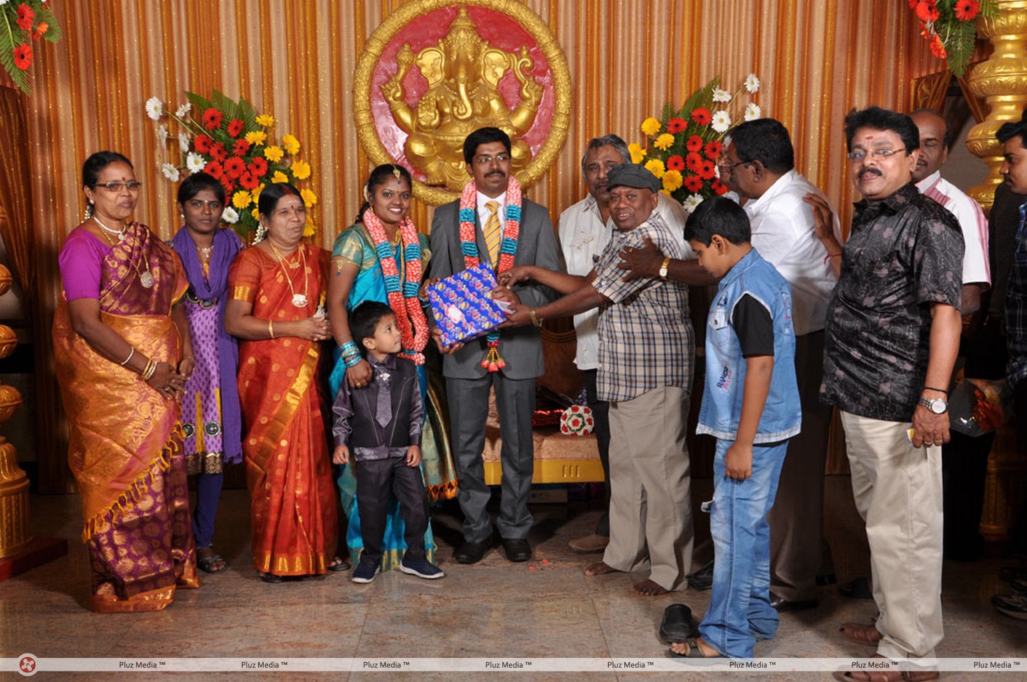 Kumudam Chitramani Son Wedding Reception Photos | Picture 399818