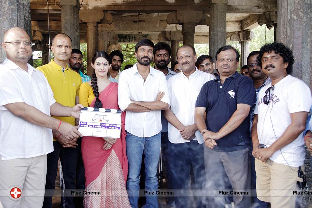 Anegan Movie Pooja at Pondicherry Sivan Temple Stills | Picture 560412