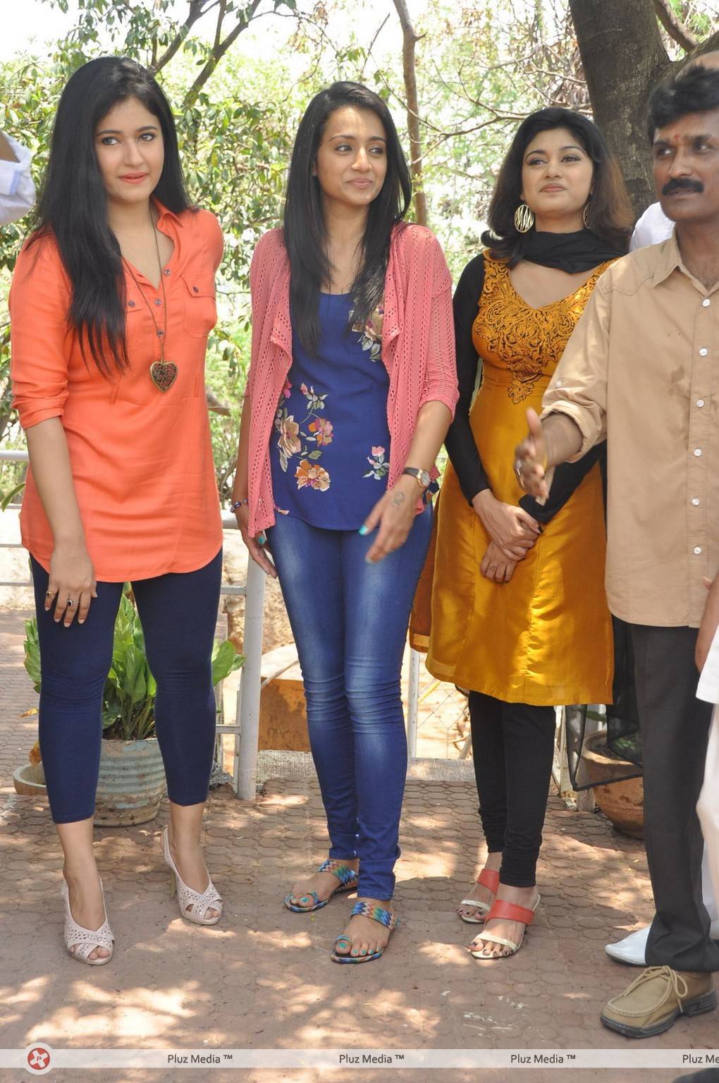 H Productions No.6 Movie Launch Stills | Picture 452890