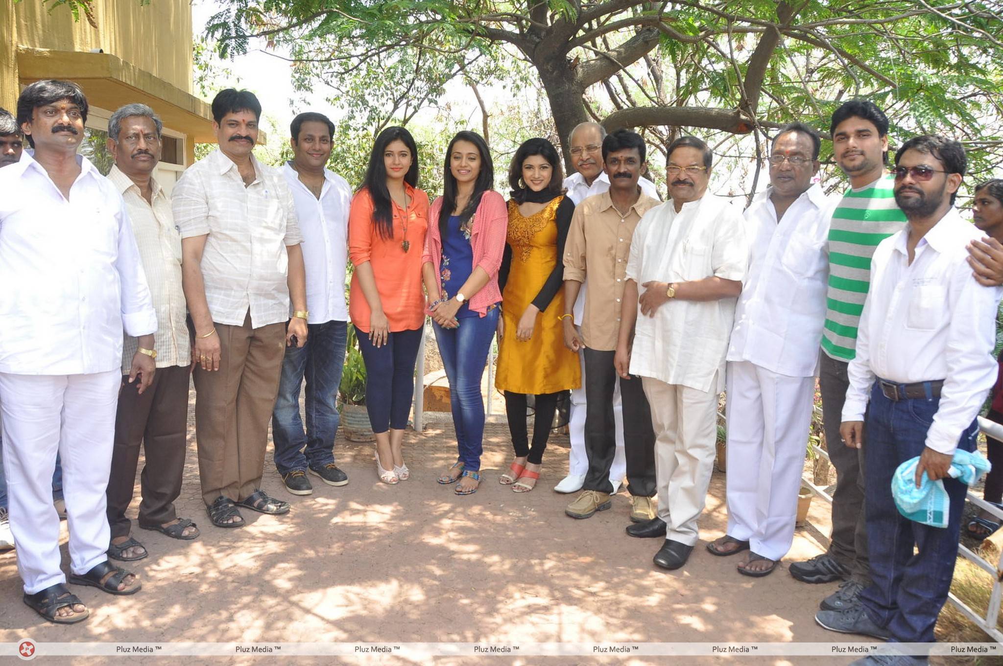 H Productions No.6 Movie Launch Stills | Picture 452903