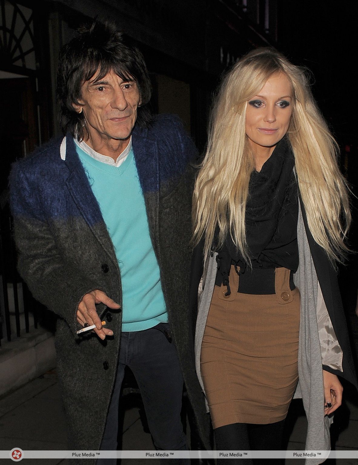 Picture 111786 | Ronnie Wood takes his new girlfriend ...