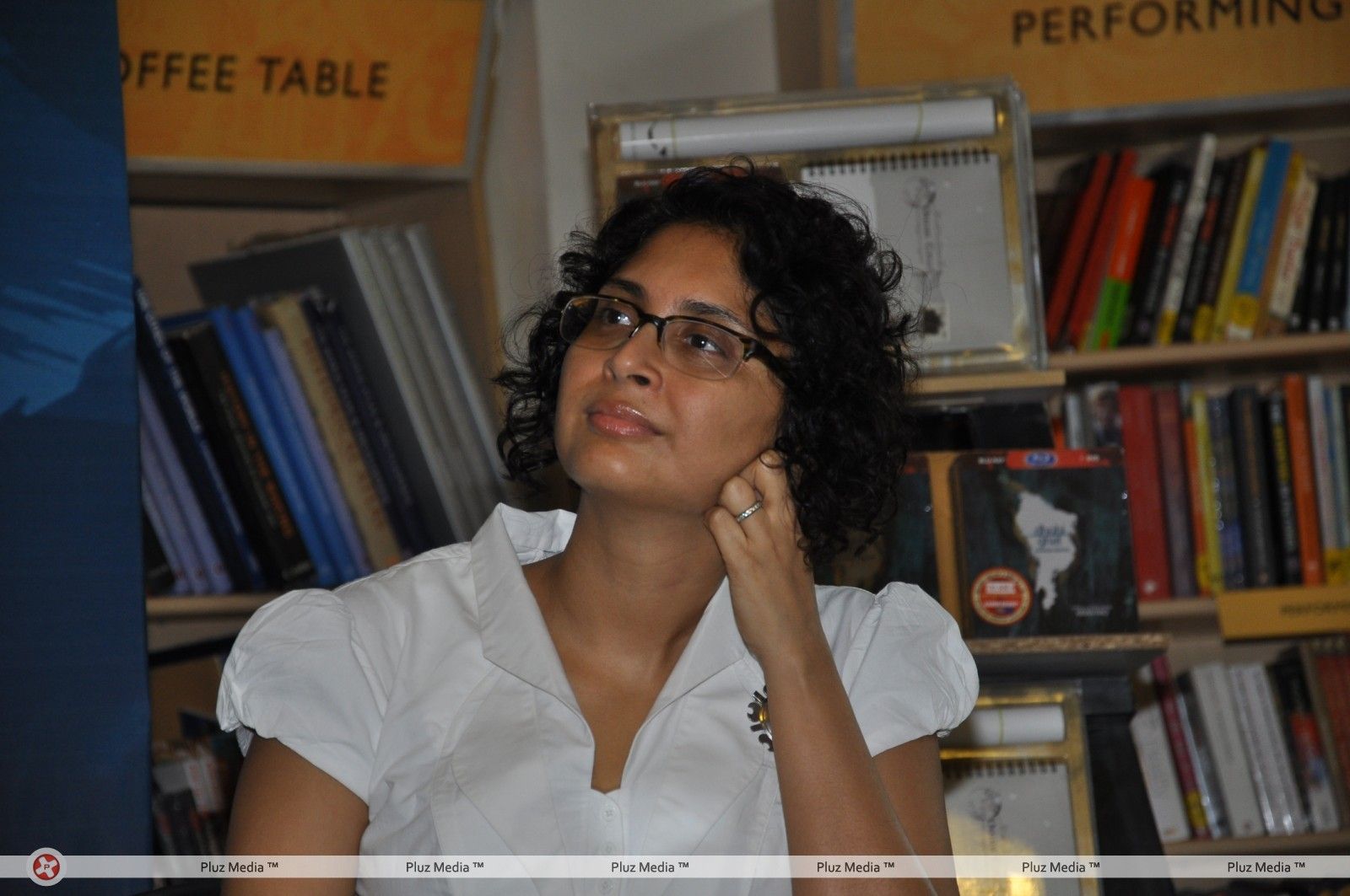 Kiran Rao - Dhobi Ghat DVD launch - Pictures | Picture 142210