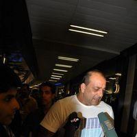 Sanjay Dutt - Sanjay Dutt with wife & twin kids snapped at Mumbai International Airport - Pictures