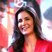 Katrina Kaif at the launch of BlackBerrys Curve 9220 smartphone - Photos | Picture 189050