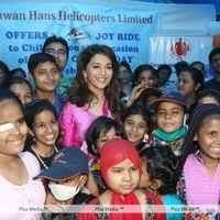 Photos - Madhuri Dixit Nene interacts with Cancer affected children on World Cancer Day | Picture 161833