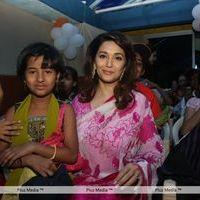 Photos - Madhuri Dixit Nene interacts with Cancer affected children on World Cancer Day | Picture 161850
