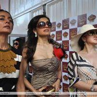 Photos - Abhay Deol & Sameera Reddy at McDowell Signature Indian Derby | Picture 162748