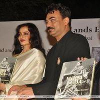 Photos - Rekha launches designer Wendell Rodricks' book 'Moda Goa' | Picture 161791