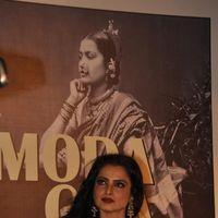 Photos - Rekha launches designer Wendell Rodricks' book 'Moda Goa' | Picture 161832
