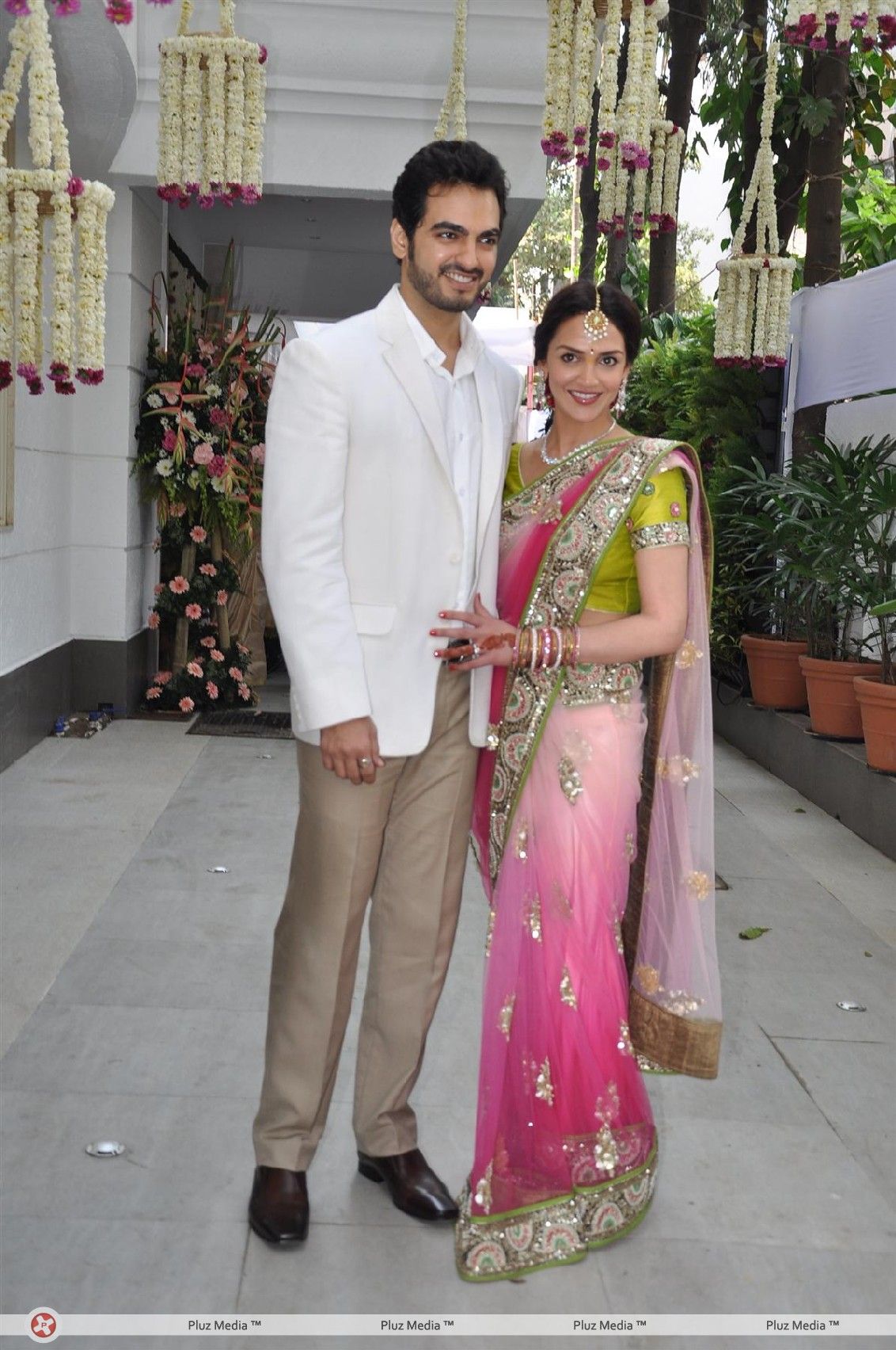 Photos - Esha Deol's engagement ceremony with Bharat Takhtani | Picture 163756