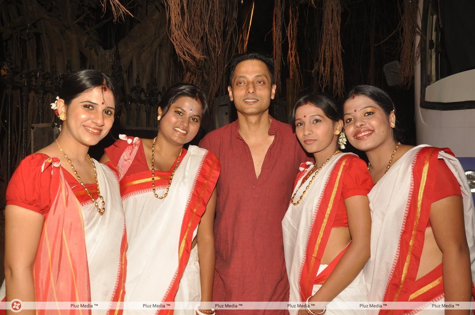 Photos - Vidya Balan launches her film KAHAANI music | Picture 163814