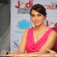 Photos - Bipasha Basu at Jodi Breakers Movie Press Meet | Picture 169924