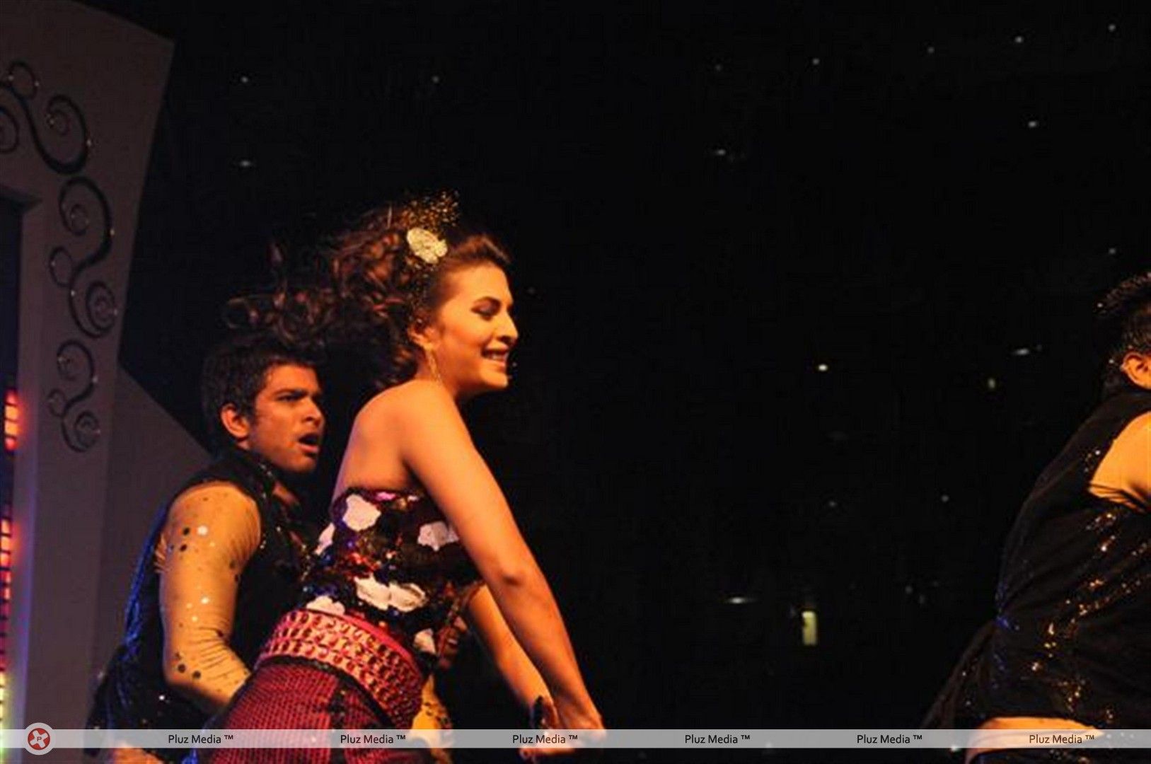 Photos - Jacqueline Fernandez performing at Seduction 2012 | Picture 144312