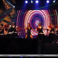 Photos - Ranveer Singh & Lisa Haydon performing at Aamby Valley City