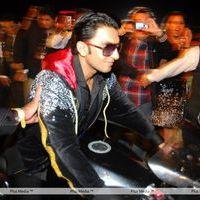 Photos - Ranveer Singh & Lisa Haydon performing at Aamby Valley City | Picture 144338