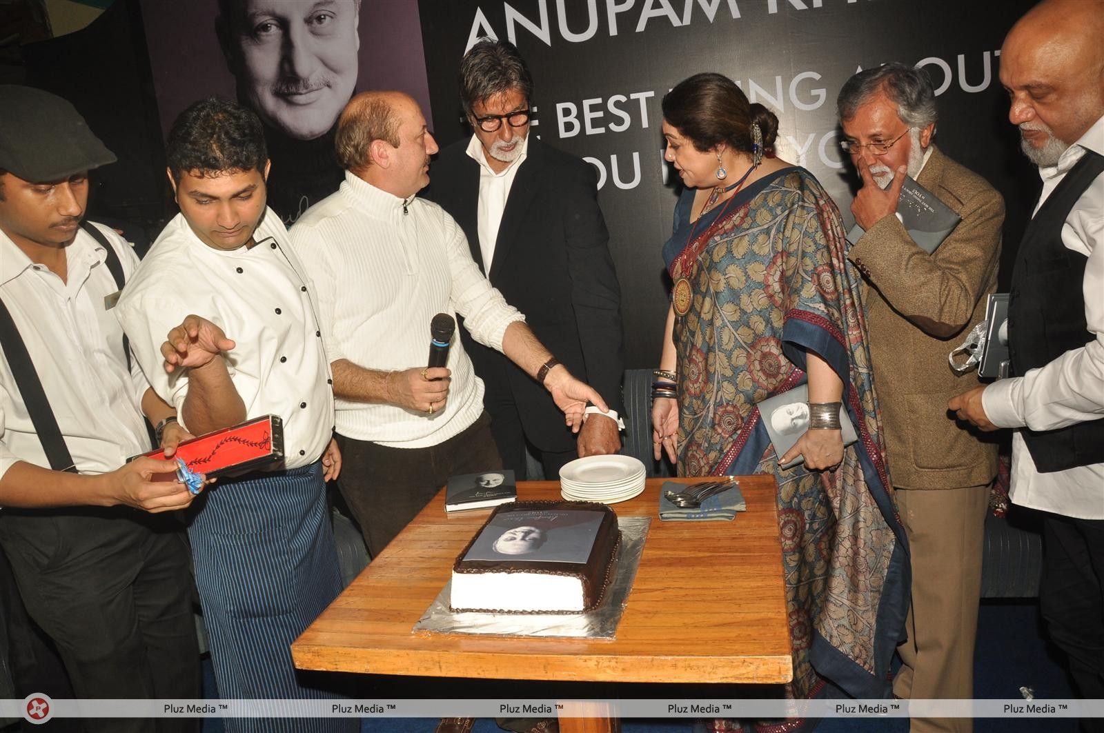 Photos - Amitabh Bachchan launches Anupam Kher's book | Picture 145149