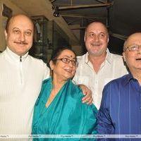 Photos - Amitabh Bachchan launches Anupam Kher's book | Picture 145147