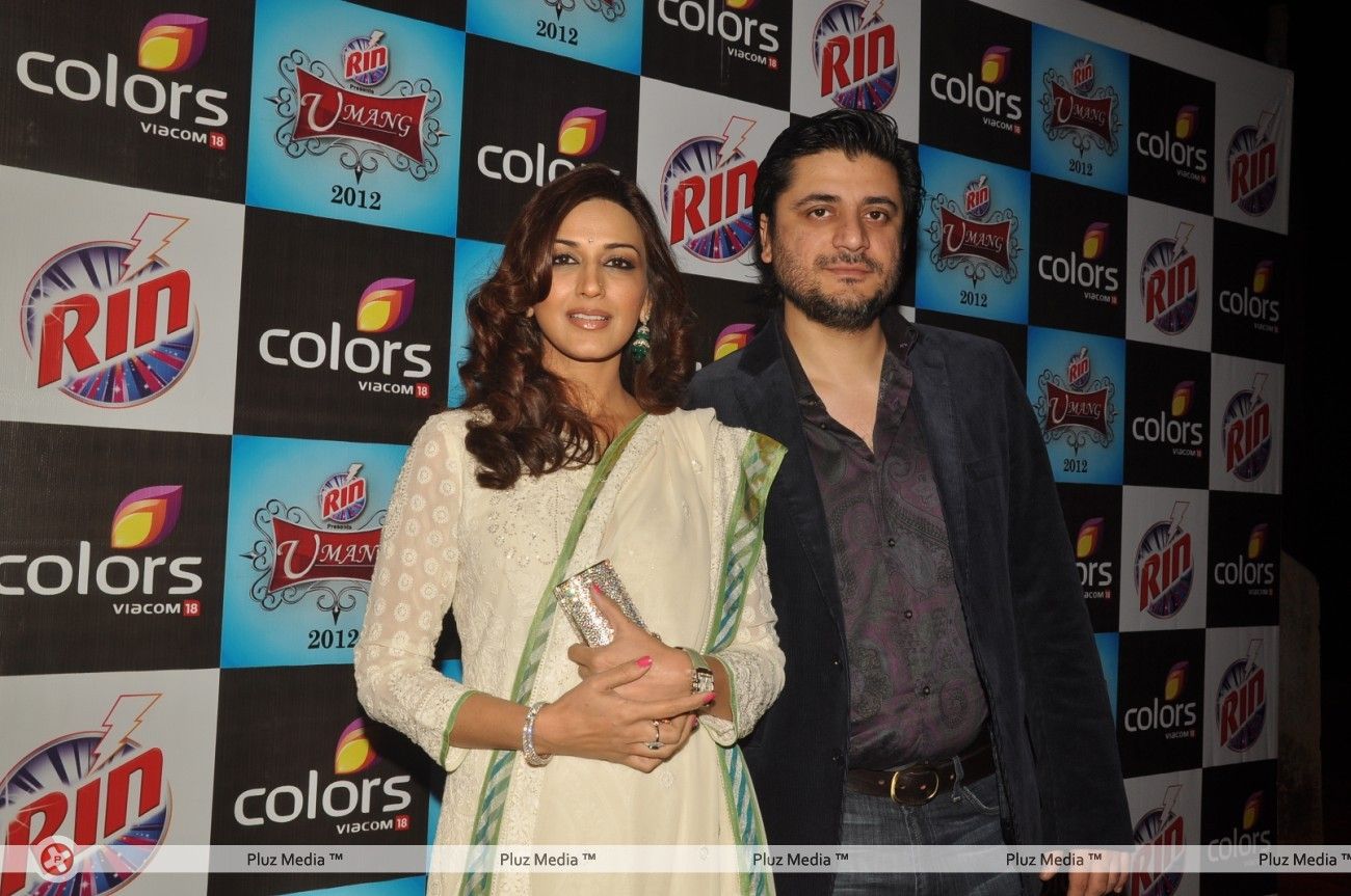 Photos: Top Bollywood Celebs at UMANG 2012 show | Picture 147313