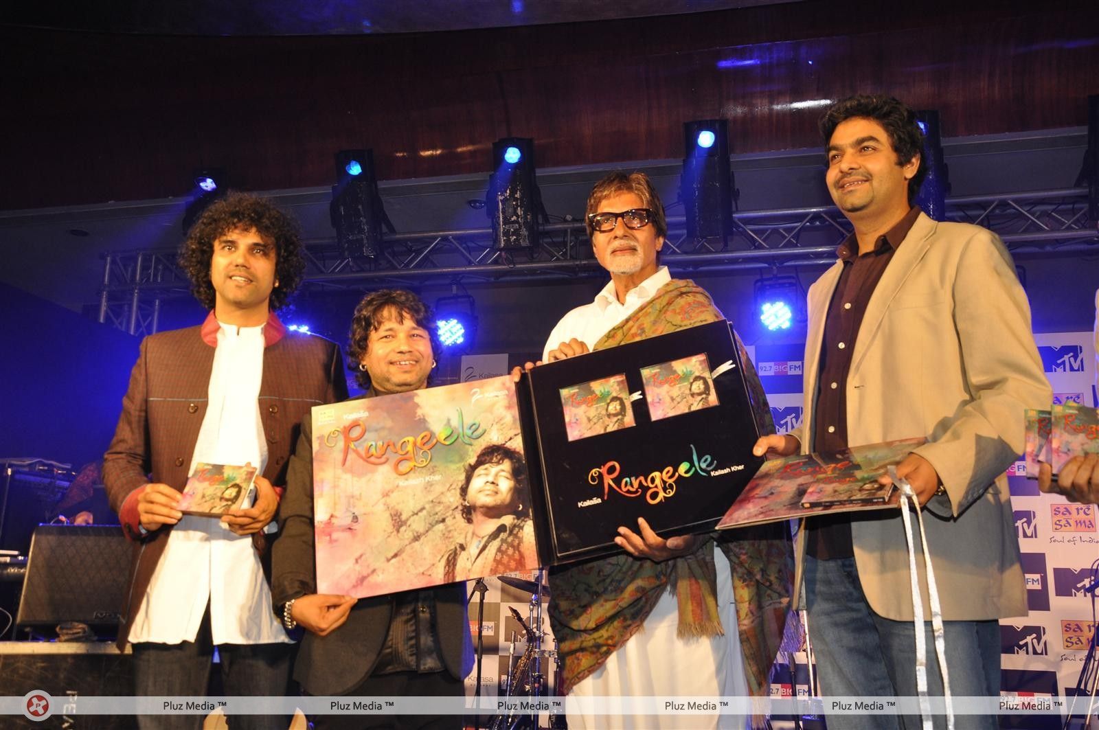 Photos - Amitabh Bachchan launches album Kailasha Rangeele of singer Kailash Kher | Picture 148233