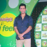 Sharman Joshi - Photos - Bollywood star & 7UP brand ambassador Sharman Joshi | Picture 148312