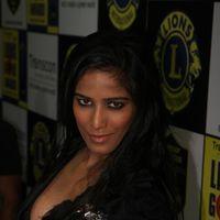 Poonam Pandey - Photos: Bollywood Celebs at 18th LIONS GOLD AWARDS | Picture 149693