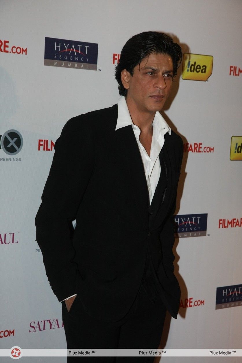 Photos: SRK, Ranbir Kapoor, Madhuri Dixit, Asin at Filmfare Awards 2012 Nominations Party | Picture 150008