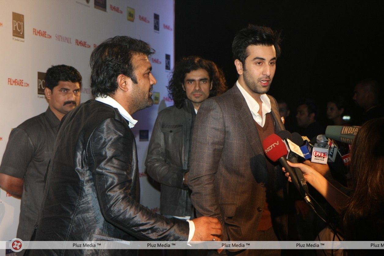 Photos: SRK, Ranbir Kapoor, Madhuri Dixit, Asin at Filmfare Awards 2012 Nominations Party | Picture 150010
